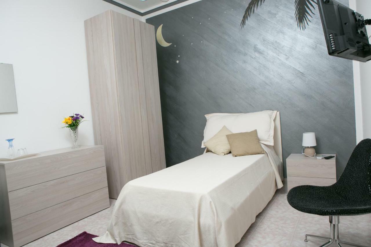 B&B The Queen Ispica Exterior foto