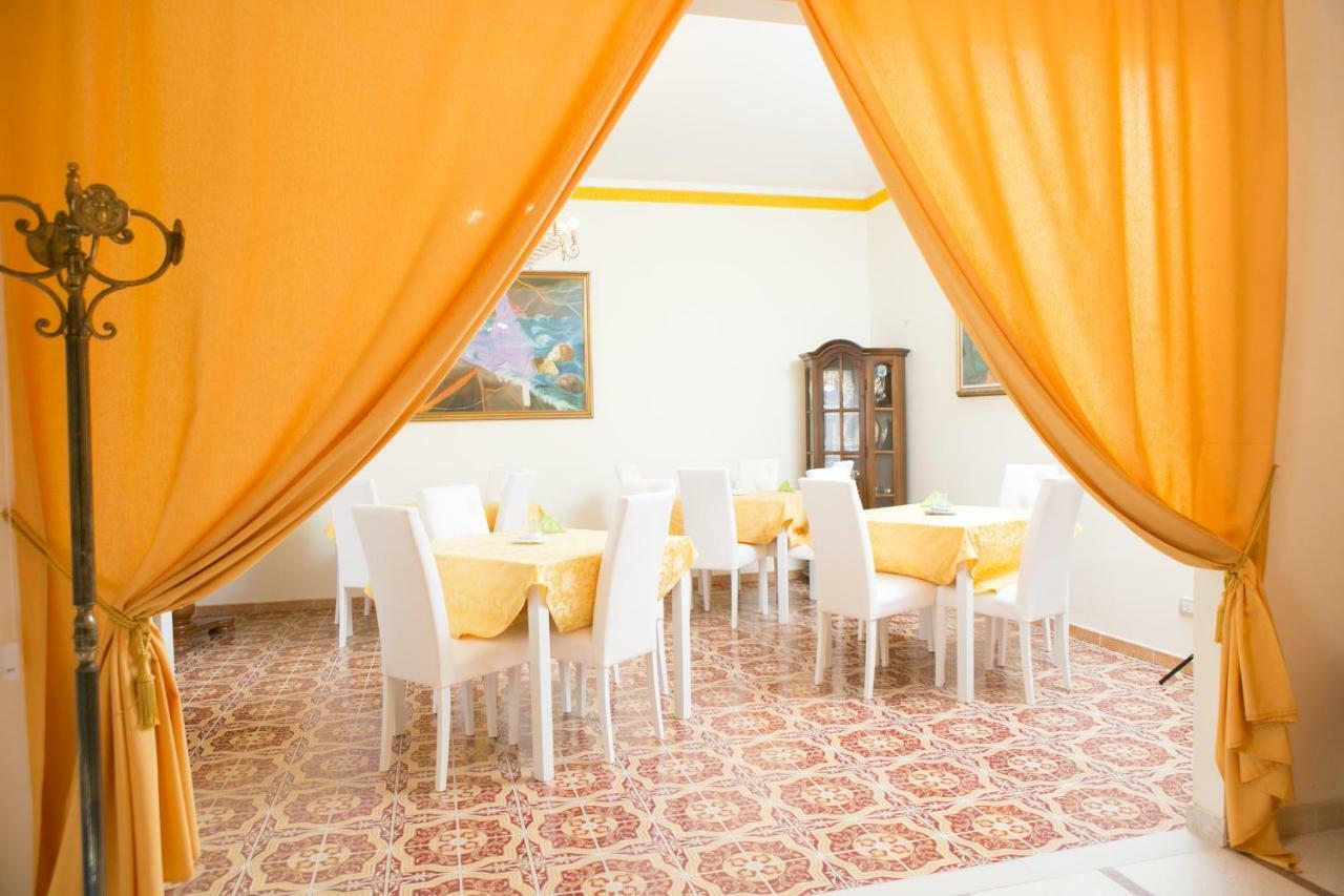 B&B The Queen Ispica Exterior foto